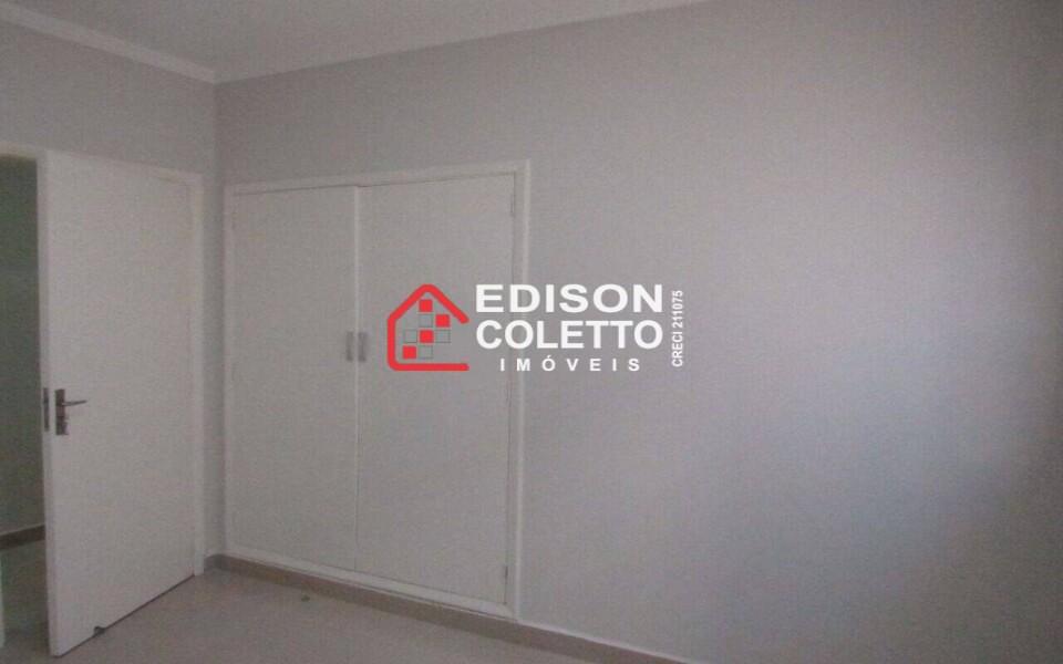 Casa à venda e aluguel com 3 quartos, 170m² - Foto 14