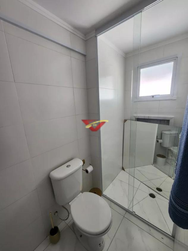 Apartamento à venda com 2 quartos, 70m² - Foto 12