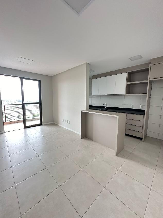 Apartamento à venda com 2 quartos, 68m² - Foto 6