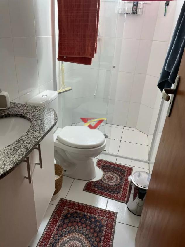 Apartamento à venda com 2 quartos, 70m² - Foto 14