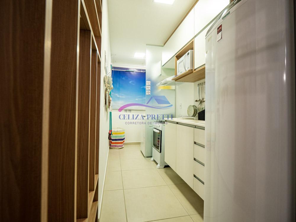 Apartamento à venda com 2 quartos, 46m² - Foto 3