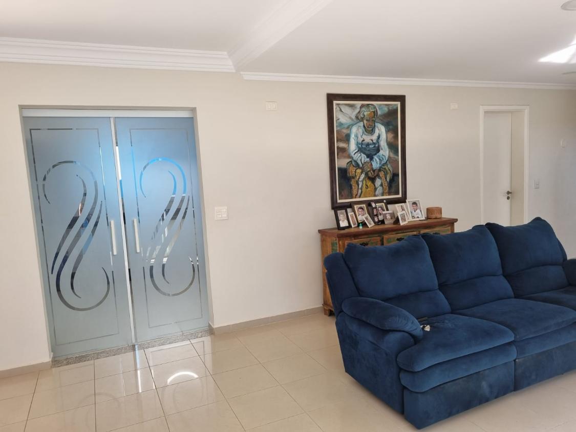 Casa de Condomínio à venda com 3 quartos, 254m² - Foto 4