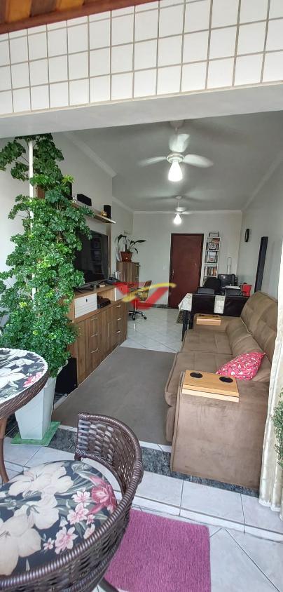 Apartamento à venda com 2 quartos, 70m² - Foto 1