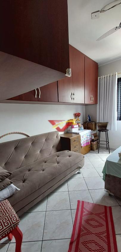 Apartamento à venda com 2 quartos, 70m² - Foto 17