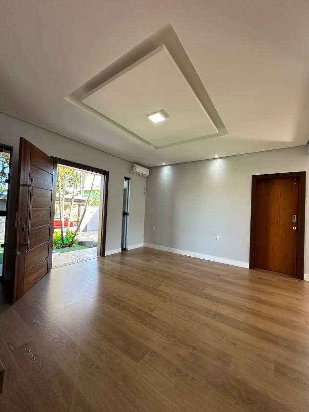 Casa à venda com 3 quartos, 300m² - Foto 18