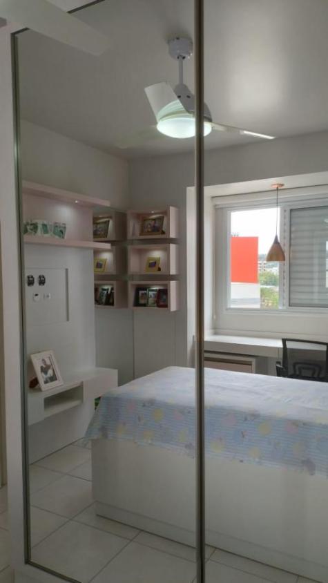 Apartamento à venda com 3 quartos, 94m² - Foto 7