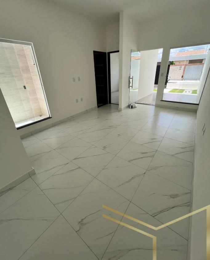 Casa à venda com 2 quartos, 60m² - Foto 5