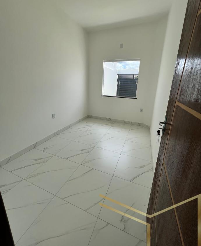 Casa à venda com 2 quartos, 60m² - Foto 6