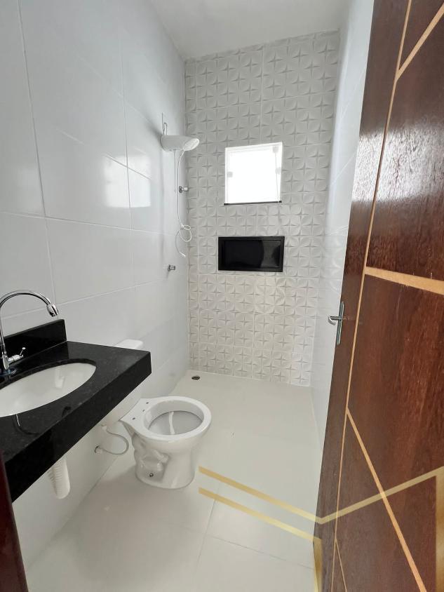 Casa à venda com 2 quartos, 60m² - Foto 9