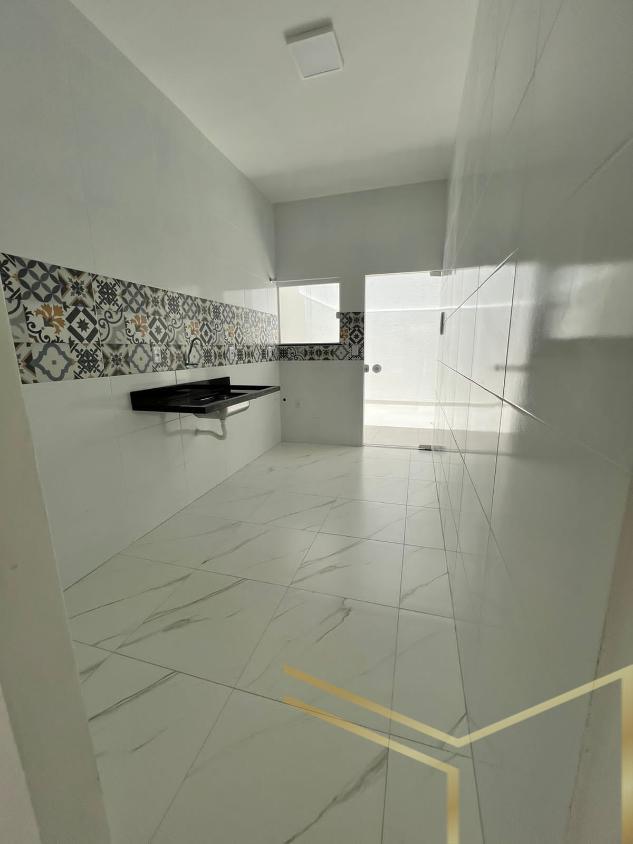 Casa à venda com 2 quartos, 60m² - Foto 8