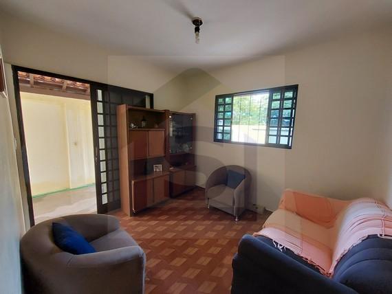 Casa à venda com 3 quartos, 152m² - Foto 11