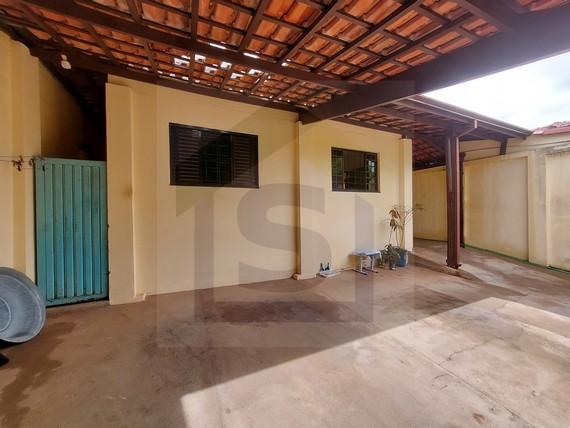 Casa à venda com 3 quartos, 152m² - Foto 3