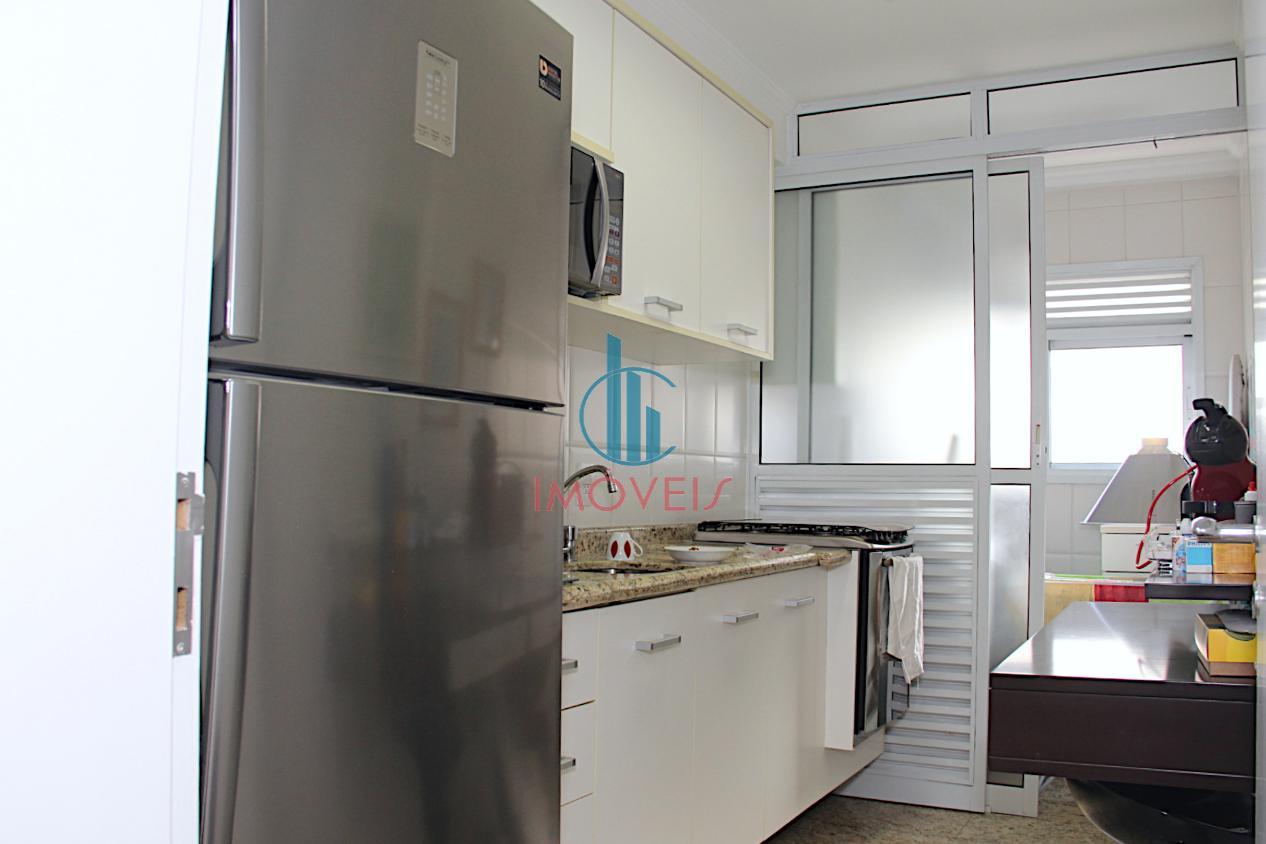 Apartamento à venda com 2 quartos, 74m² - Foto 18