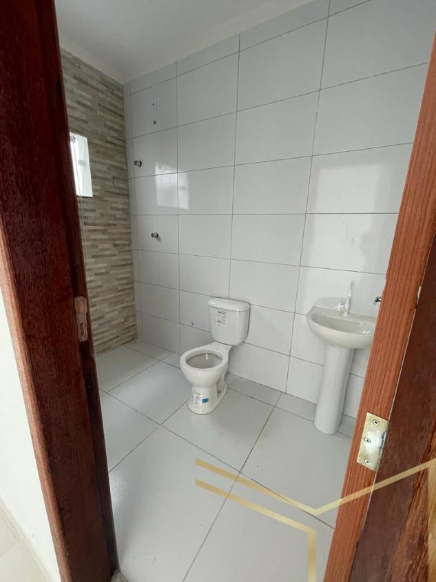 Casa à venda com 2 quartos, 59m² - Foto 5