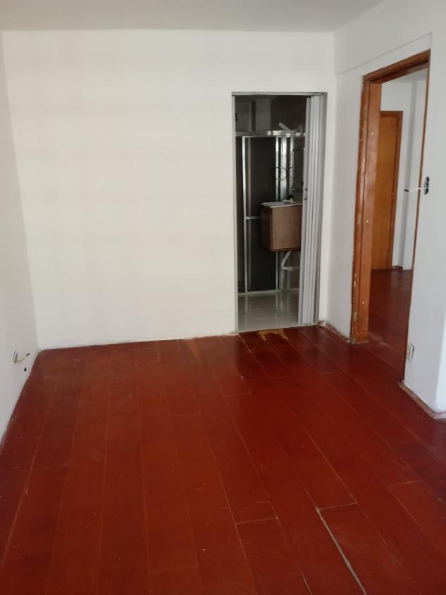 Apartamento à venda com 1 quarto, 35m² - Foto 11