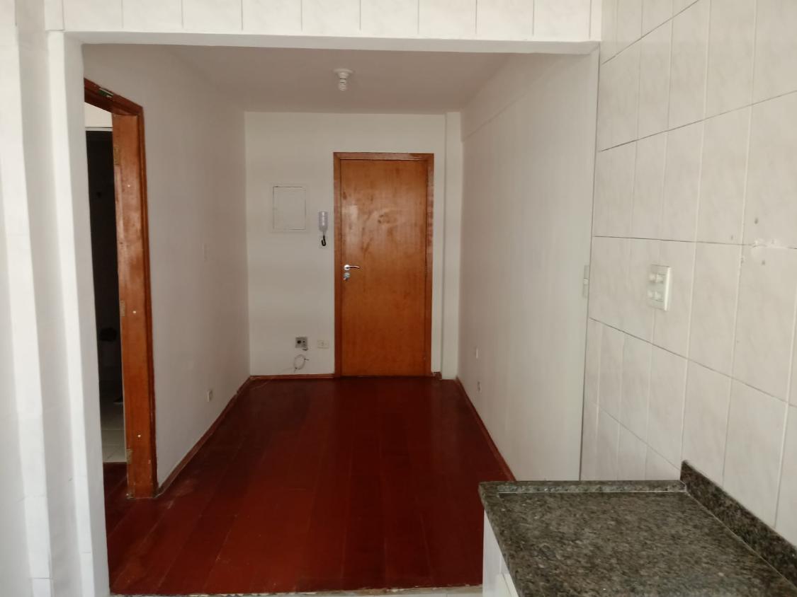 Apartamento à venda com 1 quarto, 35m² - Foto 13