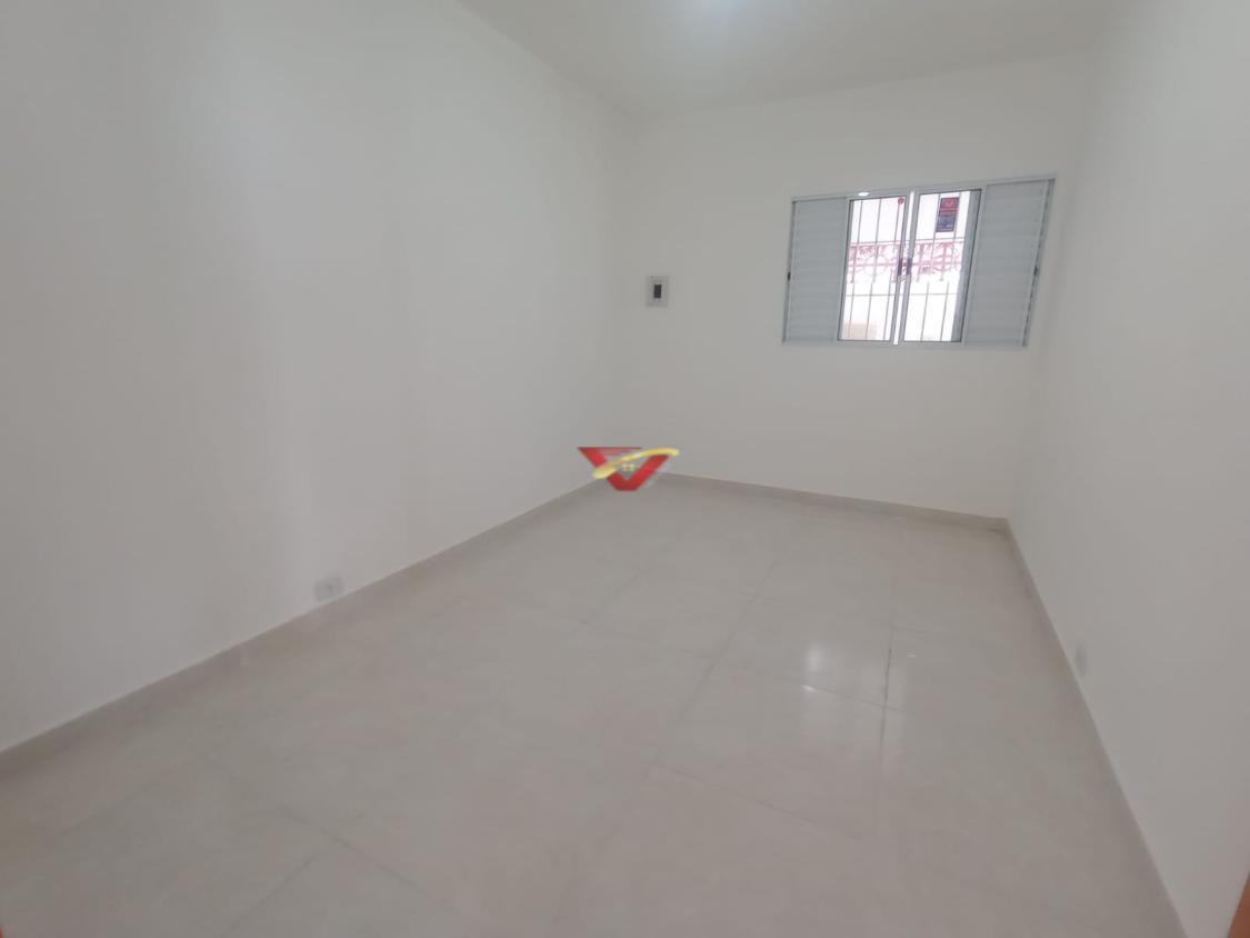 Casa à venda com 2 quartos, 80m² - Foto 12