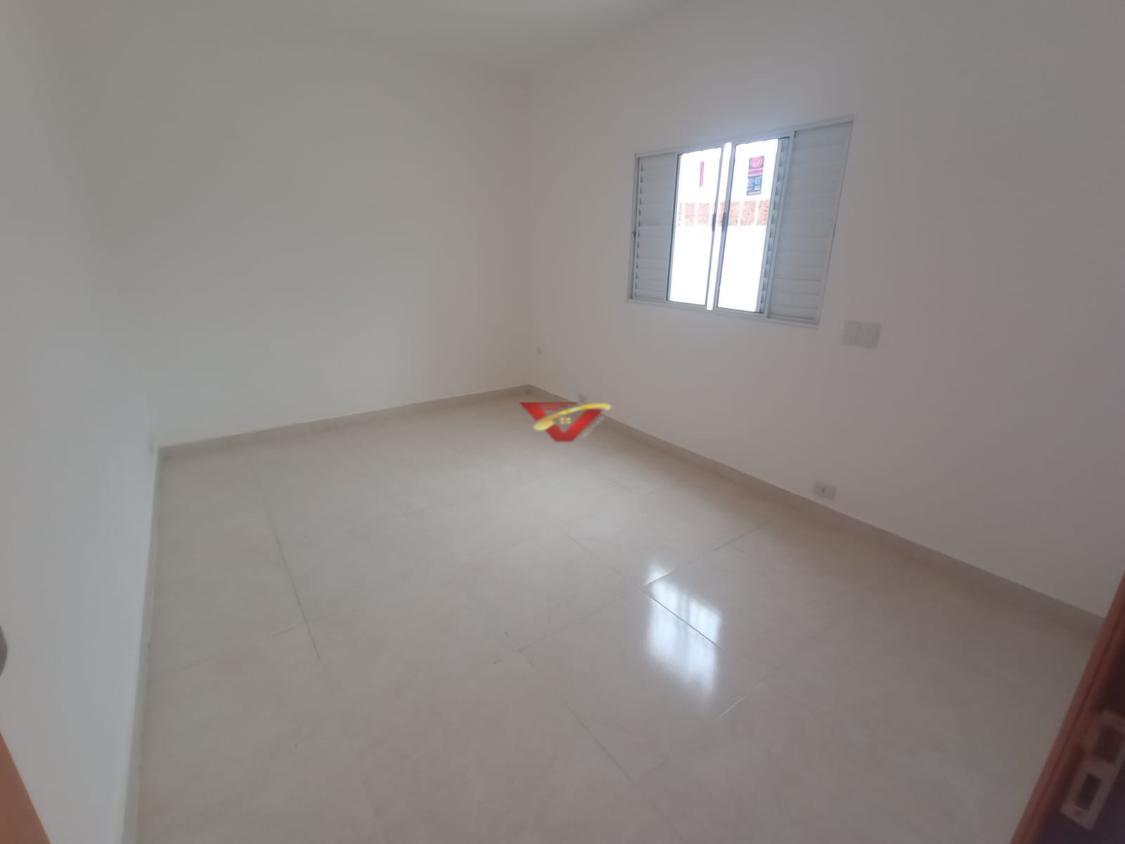 Casa à venda com 2 quartos, 80m² - Foto 11