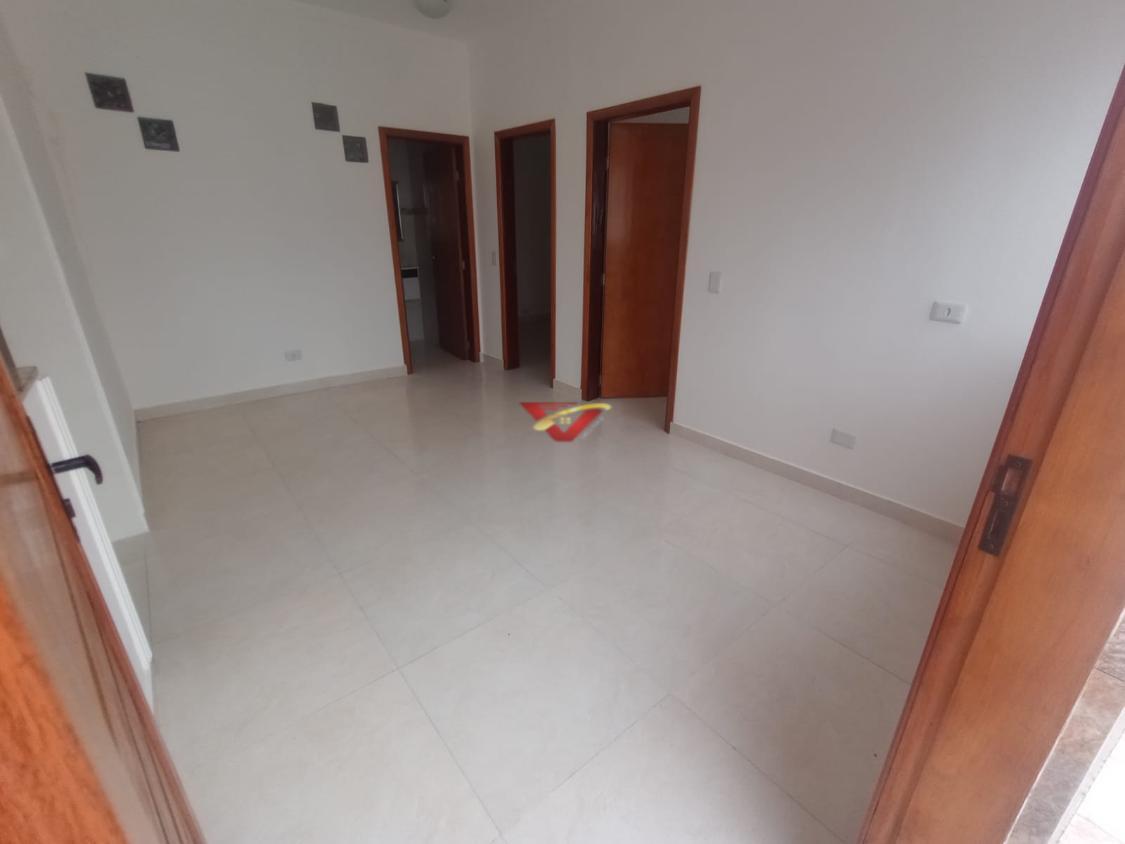 Casa à venda com 2 quartos, 80m² - Foto 15