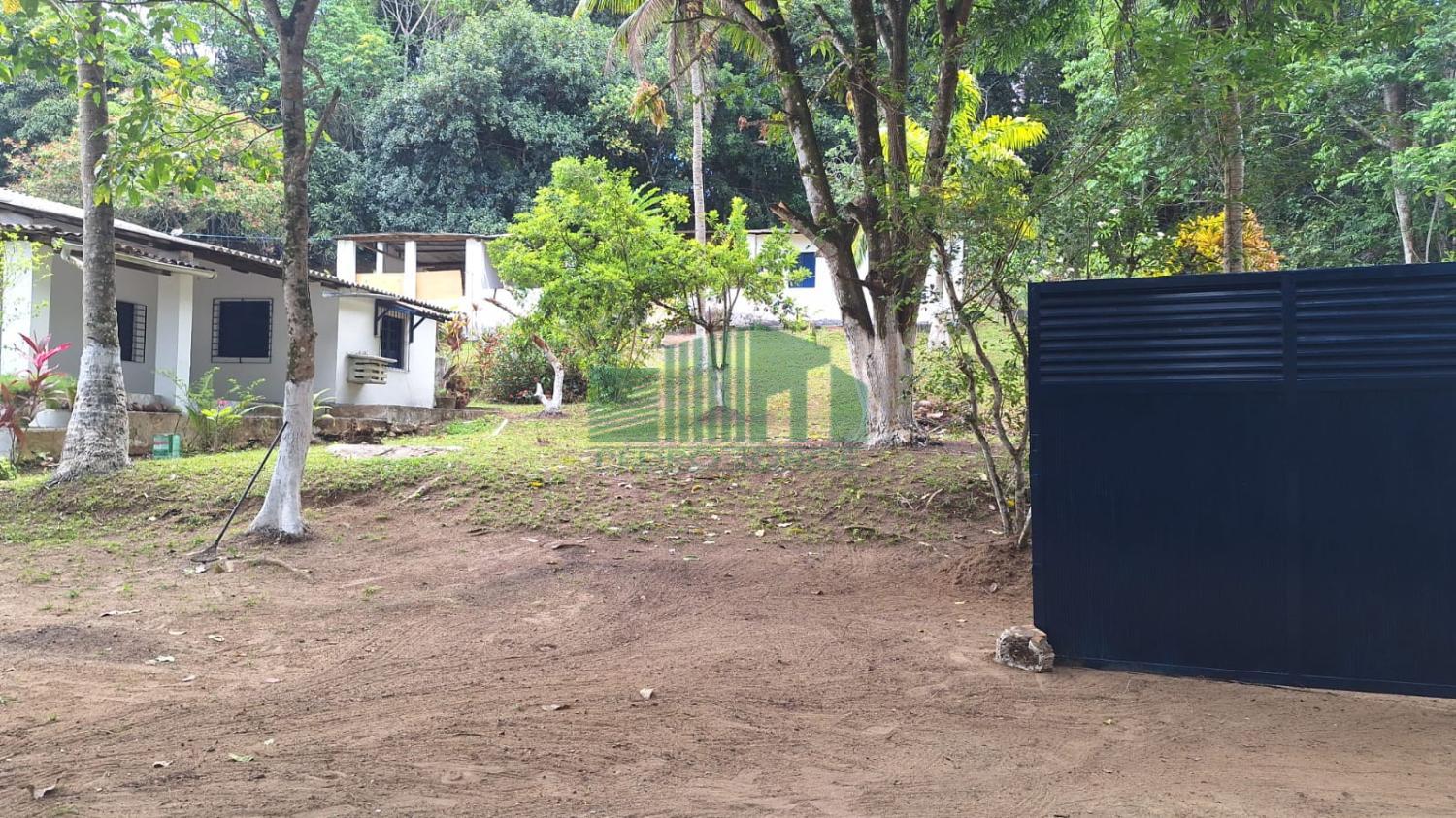 Fazenda à venda com 3 quartos, 5000m² - Foto 2