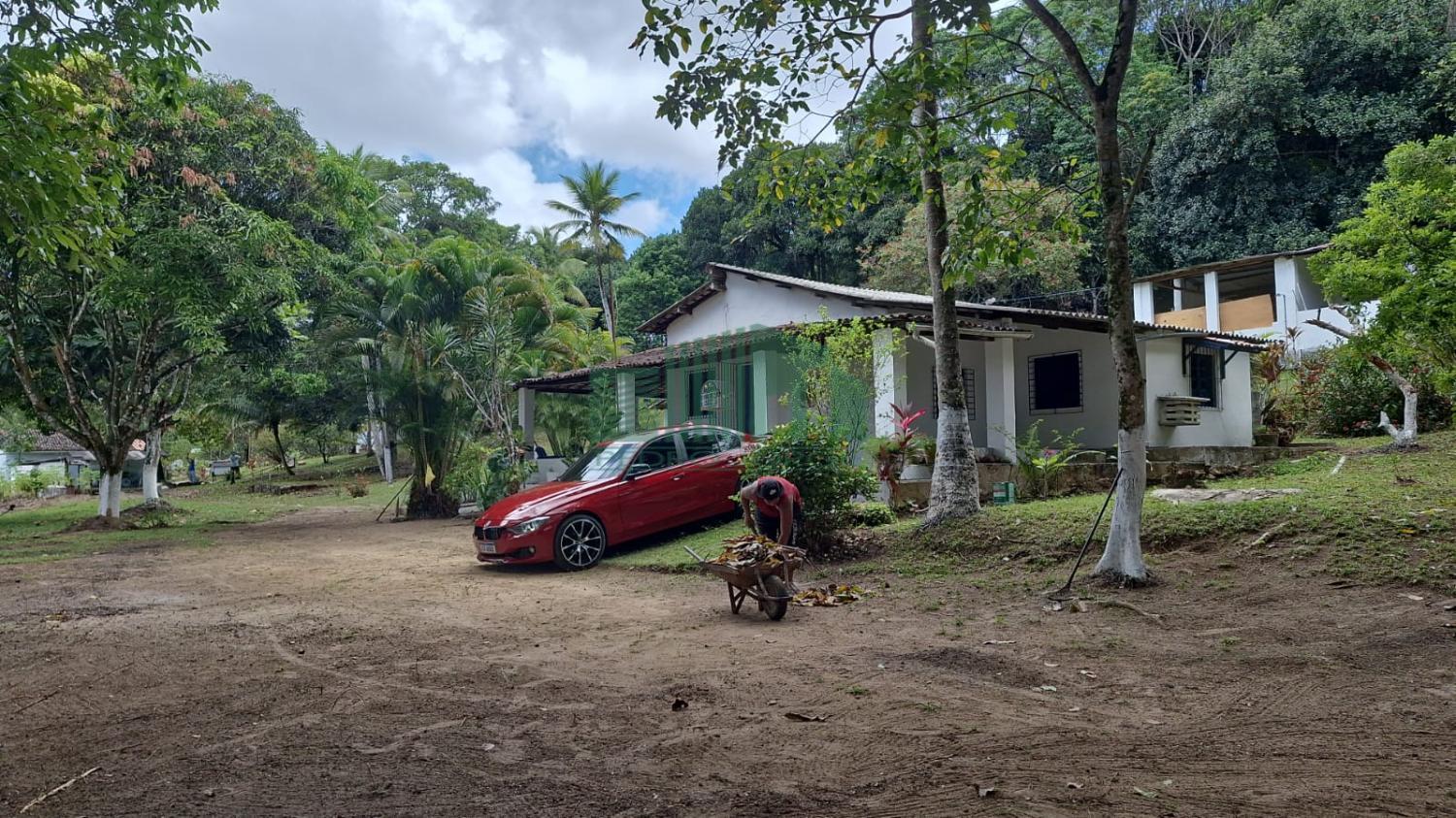 Fazenda à venda com 3 quartos, 5000m² - Foto 1