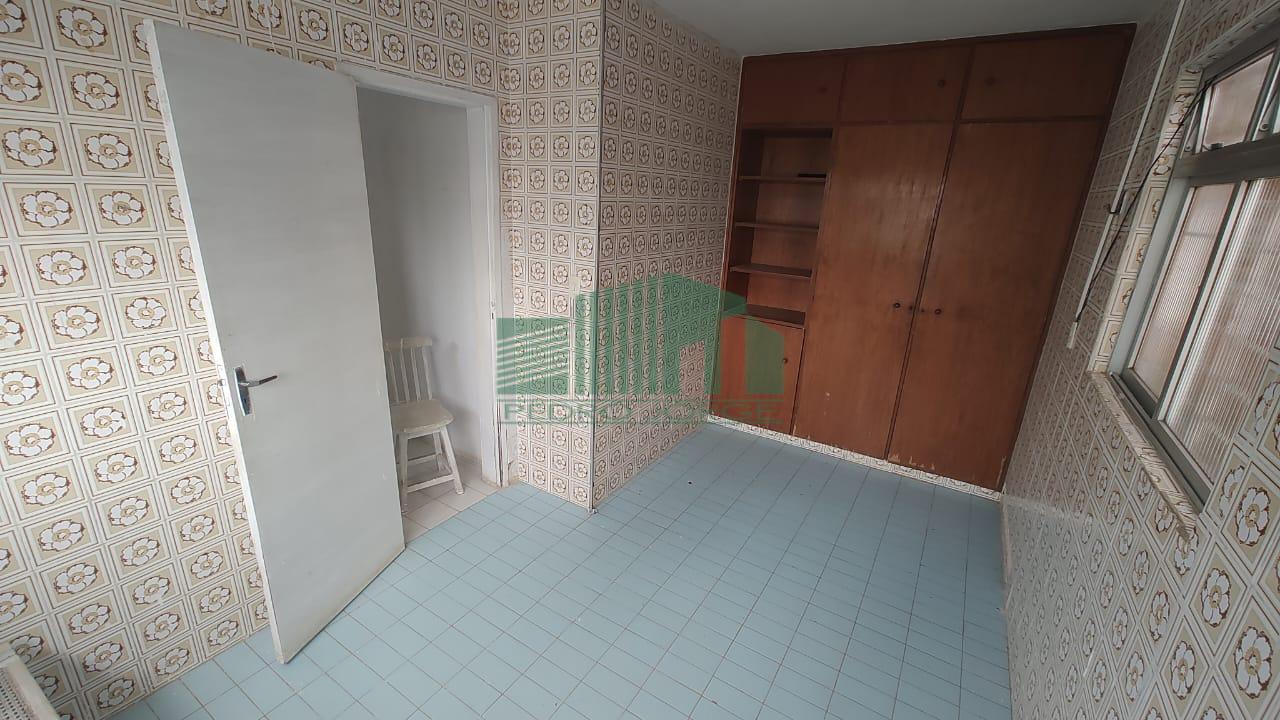 Casa à venda com 3 quartos, 124m² - Foto 13