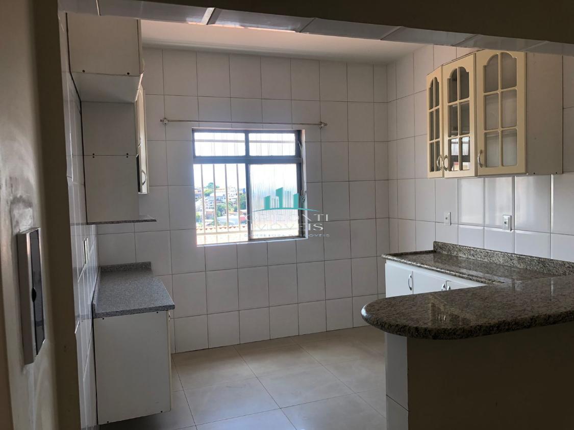 Casa à venda com 5 quartos, 309m² - Foto 6