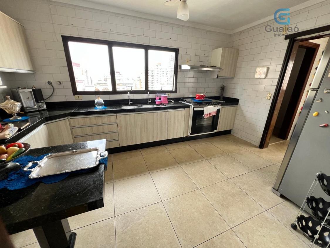 Apartamento para alugar com 4 quartos, 265m² - Foto 21