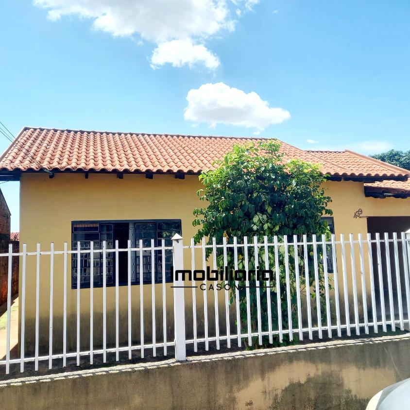 Casa à venda com 3 quartos, 300m² - Foto 2