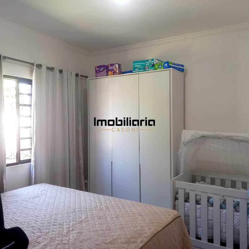 Casa à venda com 3 quartos, 300m² - Foto 10