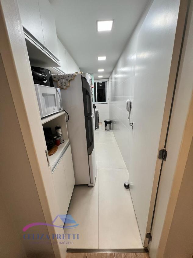 Apartamento à venda com 3 quartos, 68m² - Foto 15