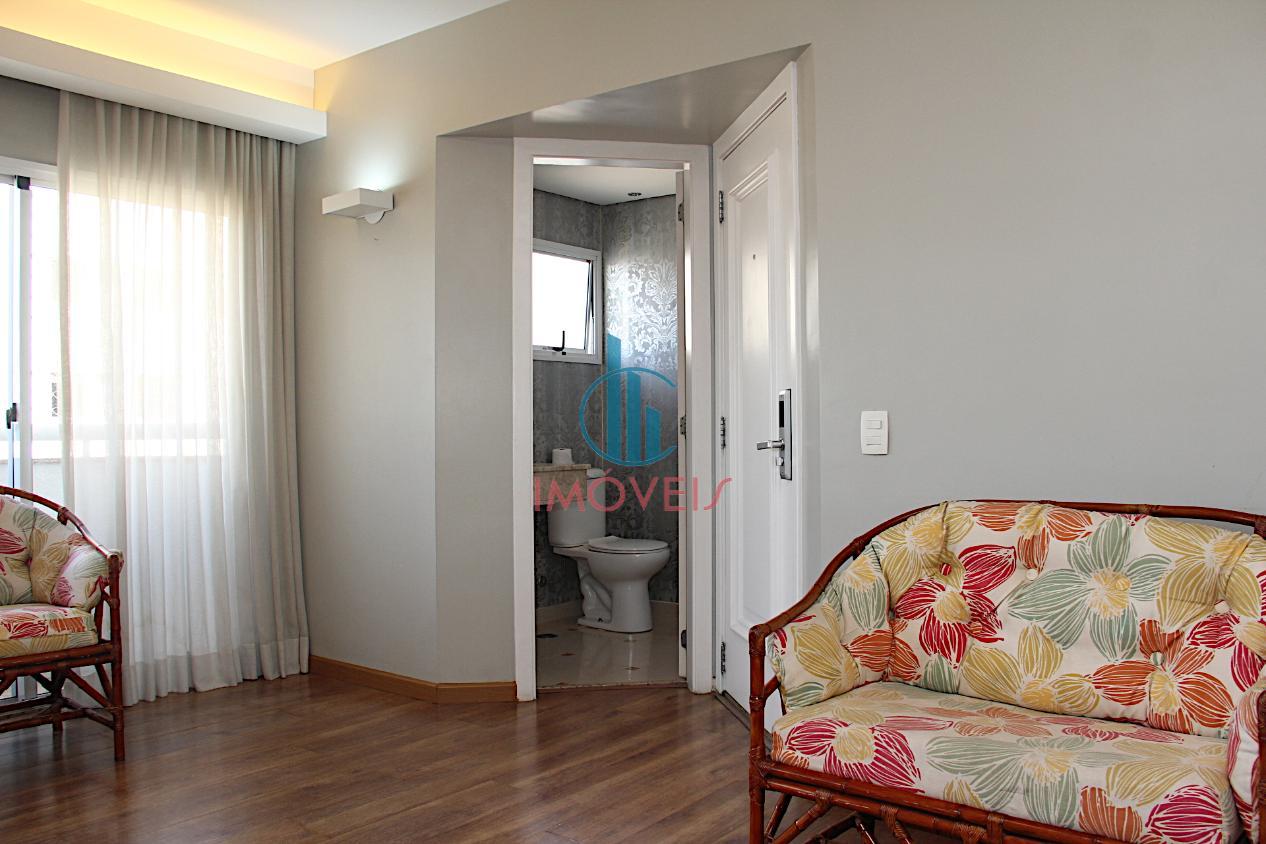 Apartamento à venda com 3 quartos, 158m² - Foto 3