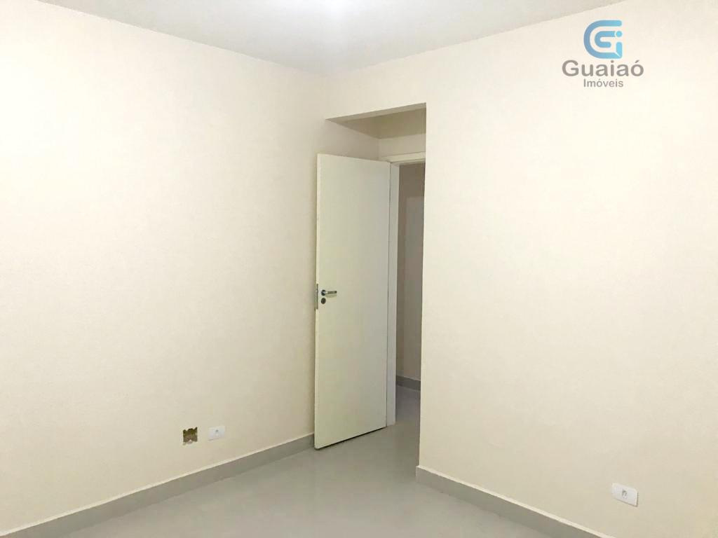 Apartamento à venda com 3 quartos, 94m² - Foto 8