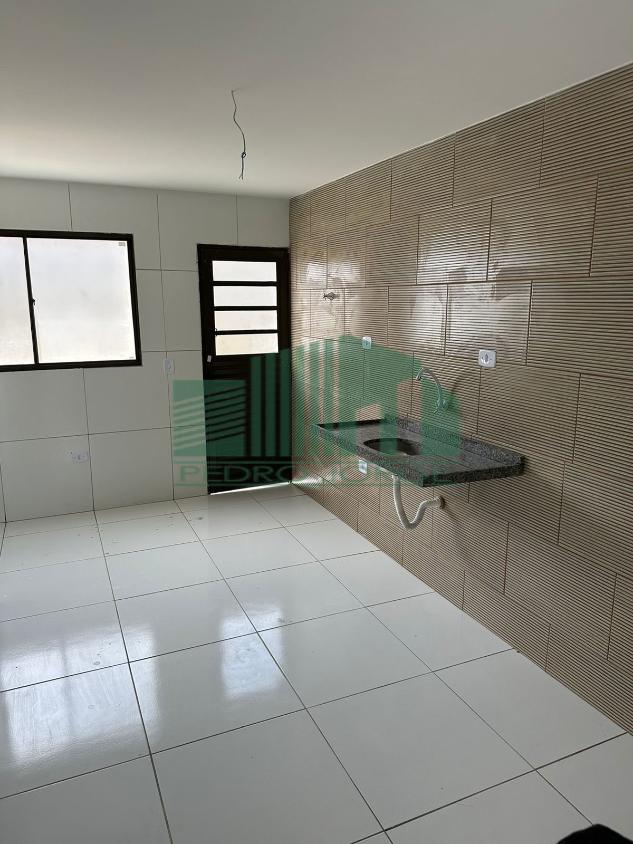 Casa de Condomínio à venda com 2 quartos, 52m² - Foto 4