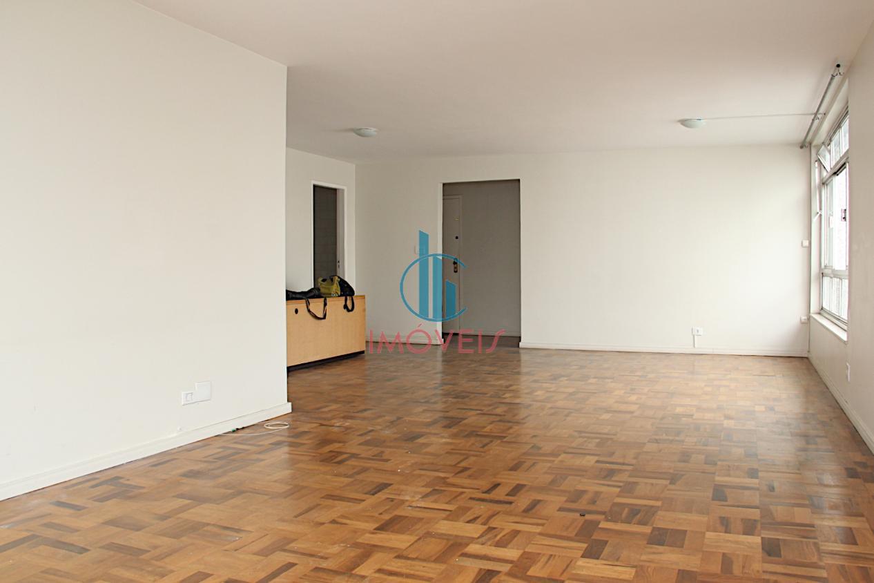 Apartamento à venda com 3 quartos, 178m² - Foto 3