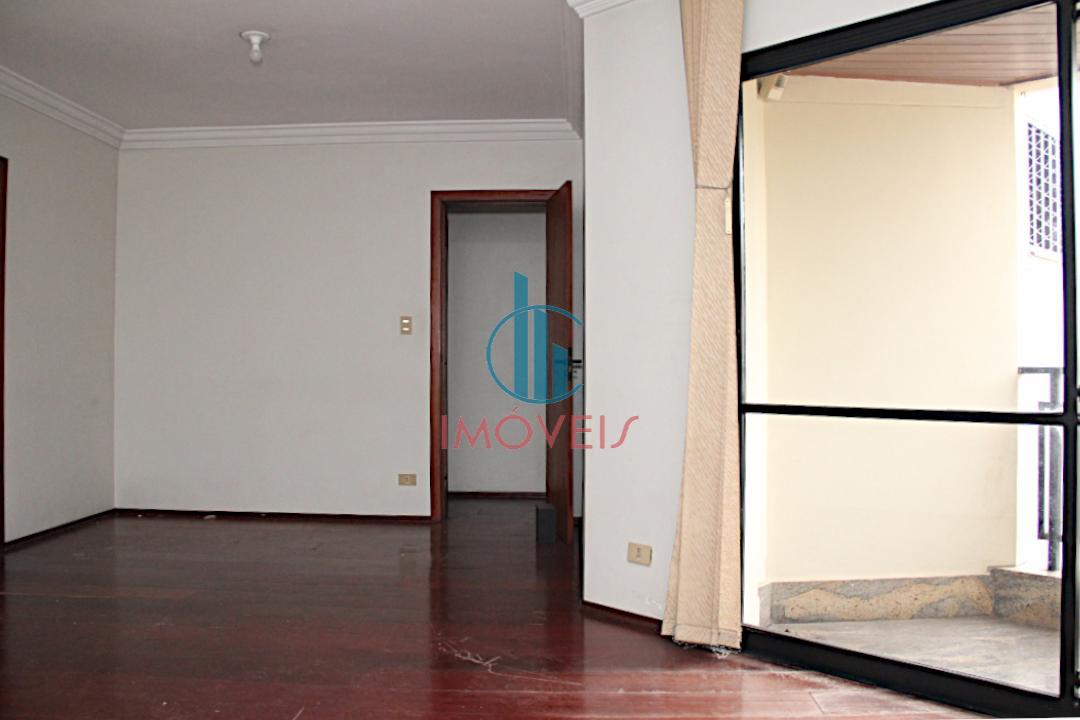 Apartamento à venda com 3 quartos, 112m² - Foto 2