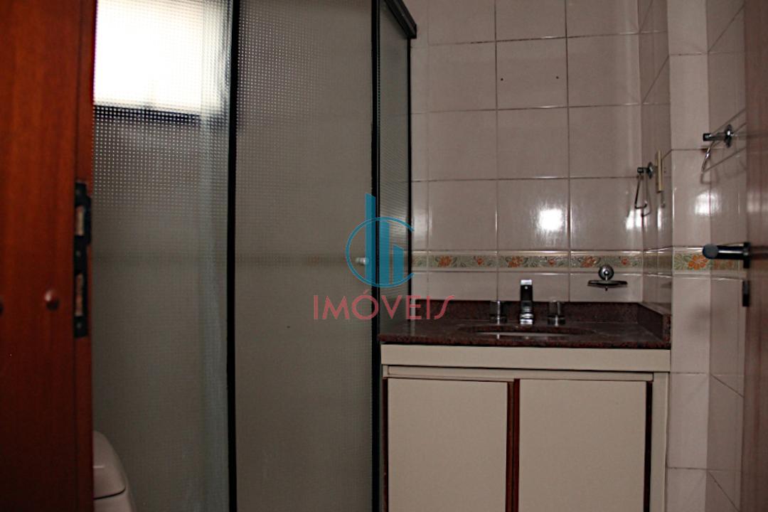 Apartamento à venda com 3 quartos, 112m² - Foto 11