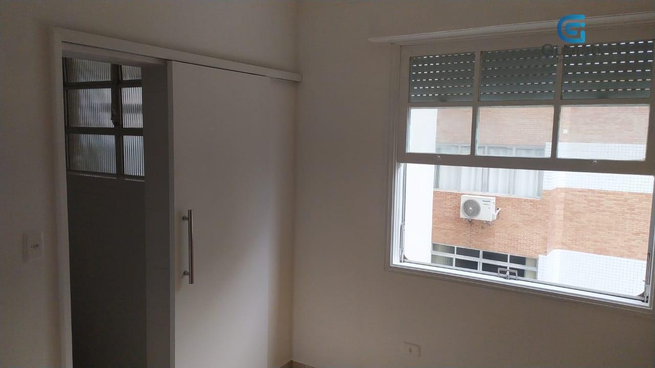 Apartamento à venda com 3 quartos, 140m² - Foto 13