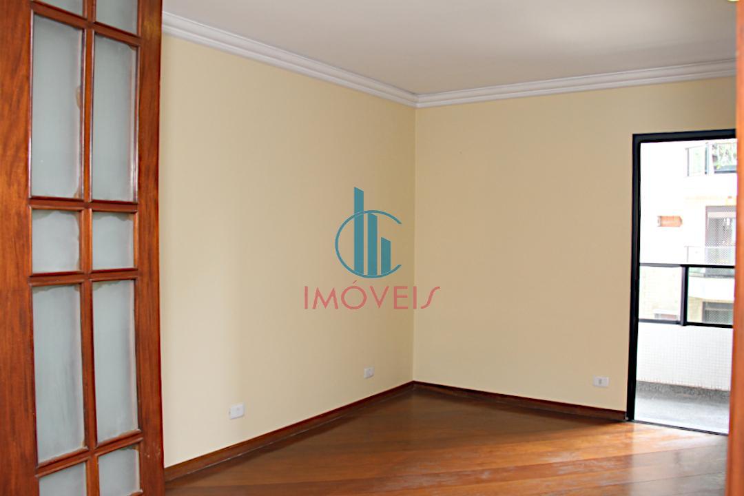 Apartamento à venda com 5 quartos, 220m² - Foto 8