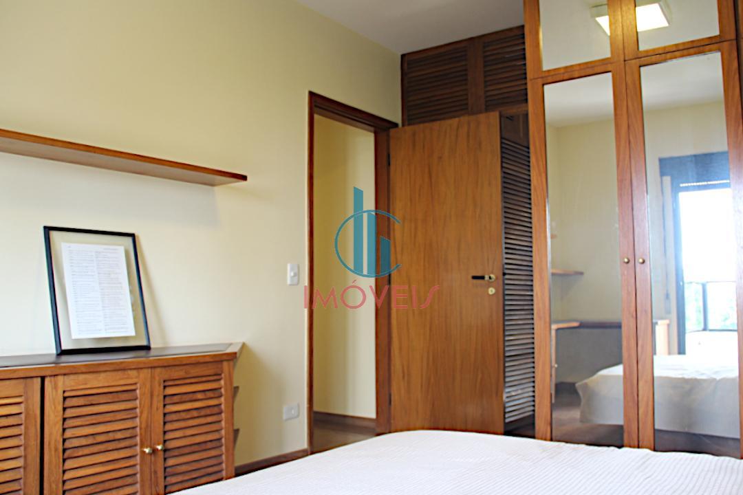 Apartamento à venda com 5 quartos, 220m² - Foto 29