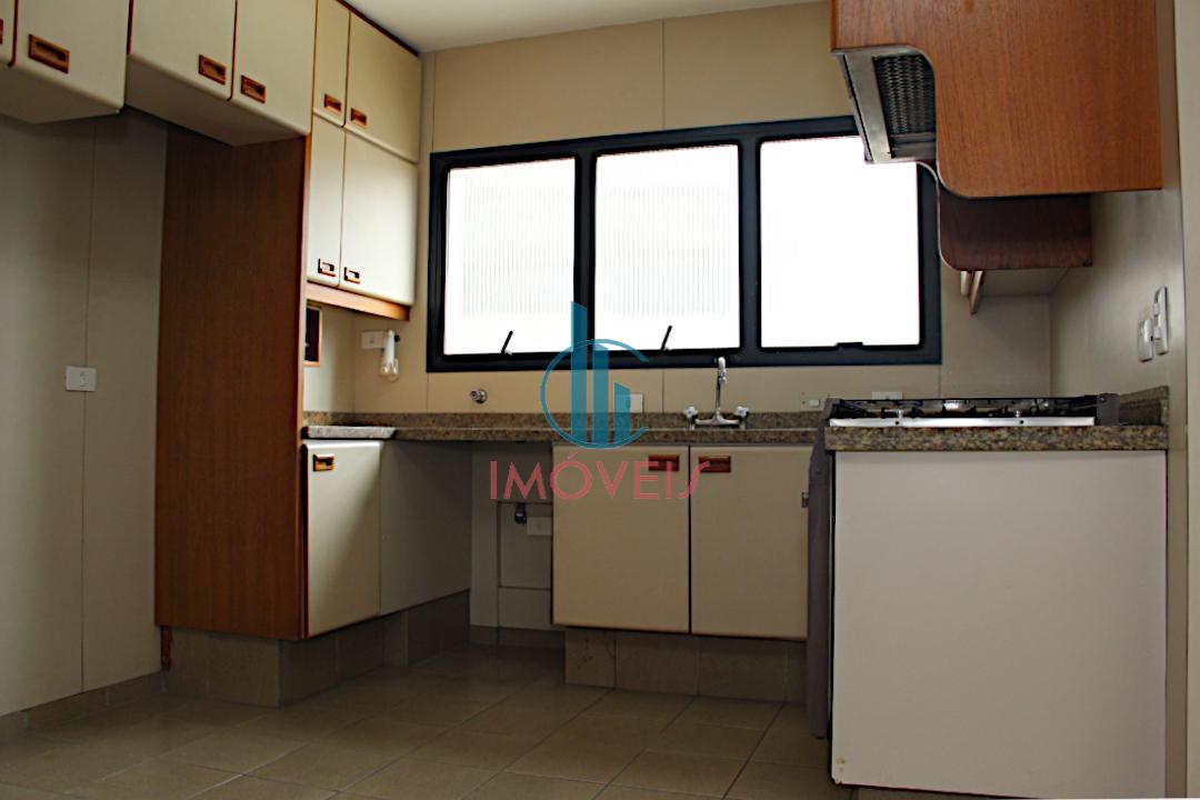 Apartamento à venda com 5 quartos, 220m² - Foto 44