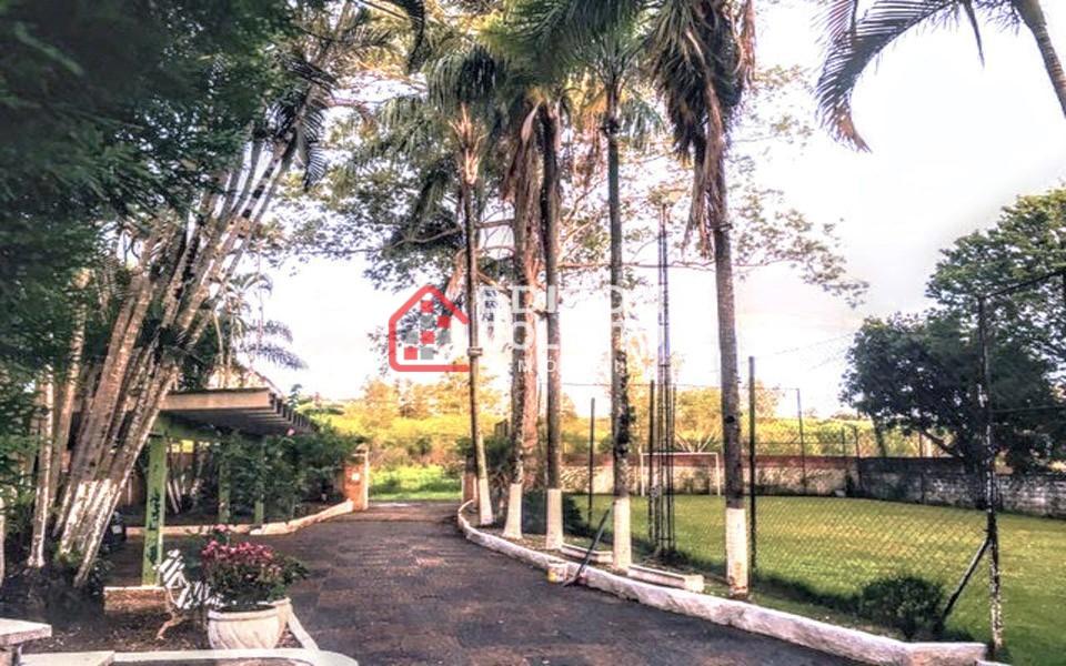 Fazenda à venda e aluguel com 4 quartos, 2250m² - Foto 11