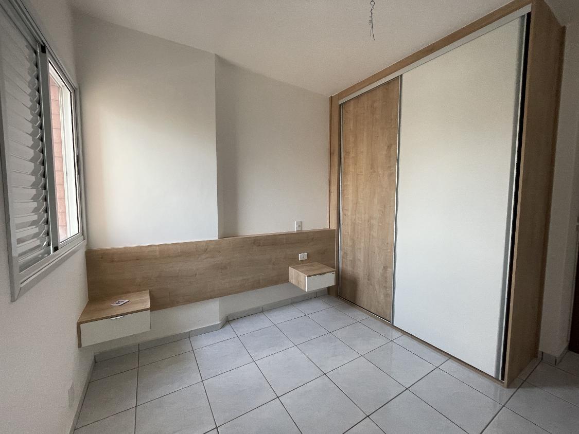 Apartamento à venda com 3 quartos, 80m² - Foto 20