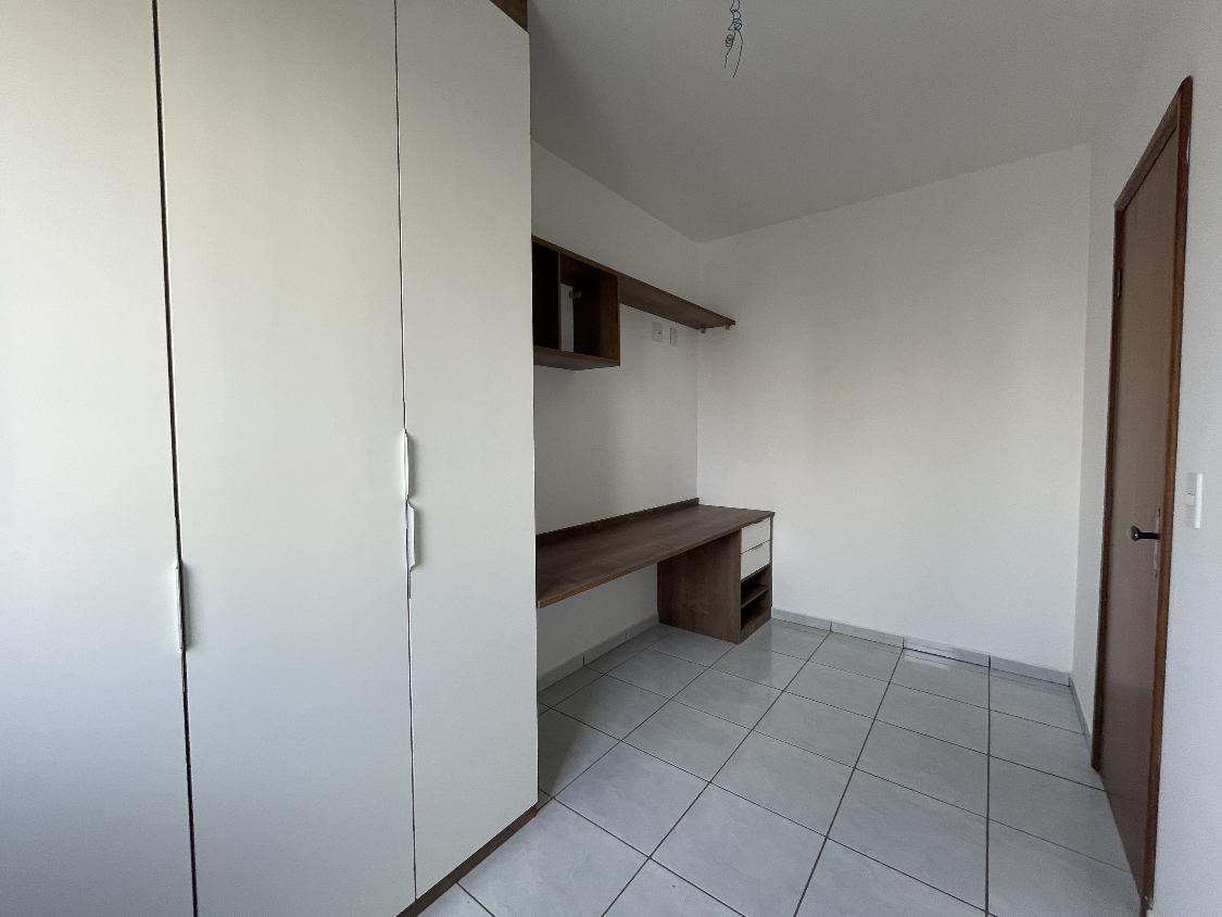 Apartamento à venda com 3 quartos, 80m² - Foto 25