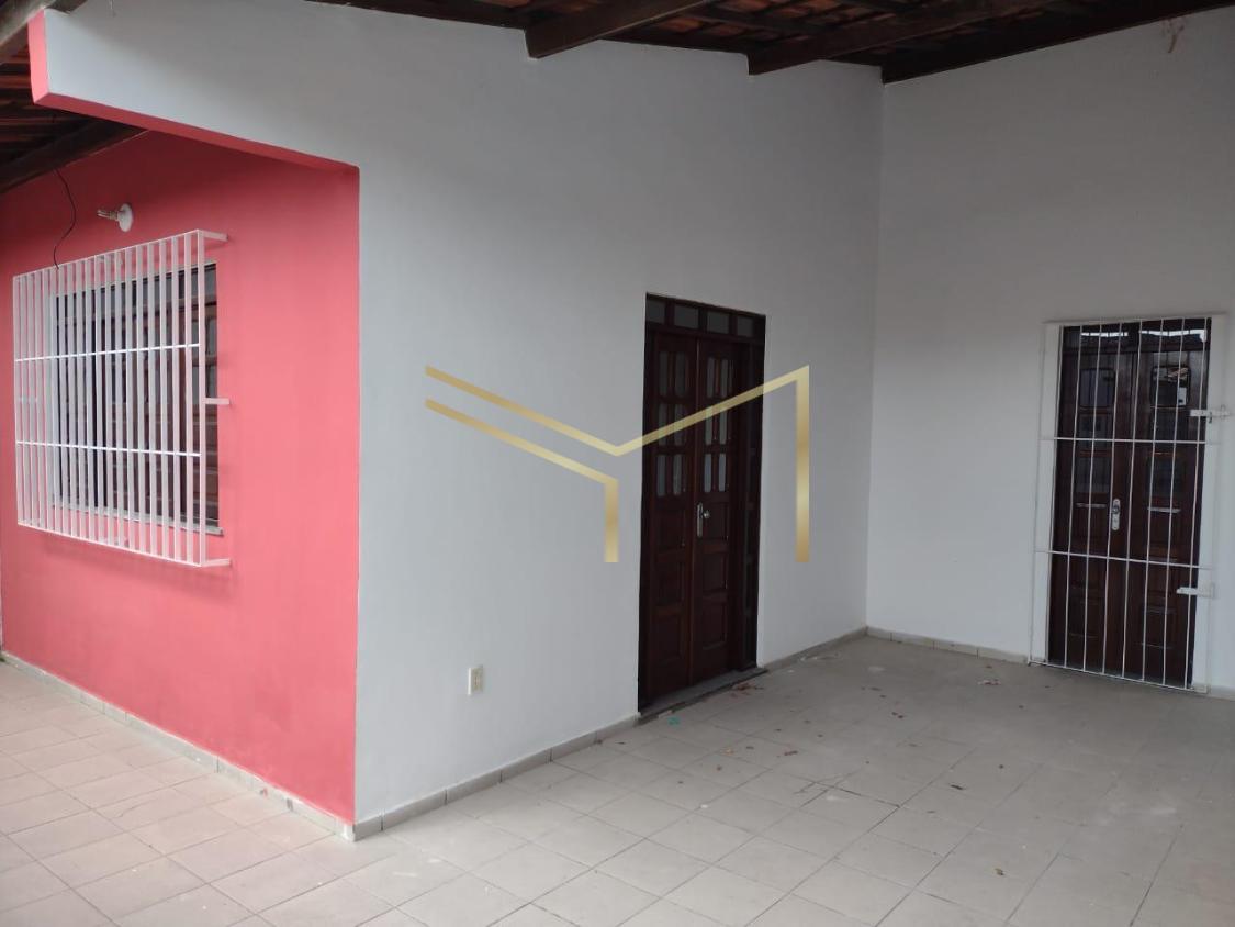 Casa à venda com 3 quartos, 80m² - Foto 1