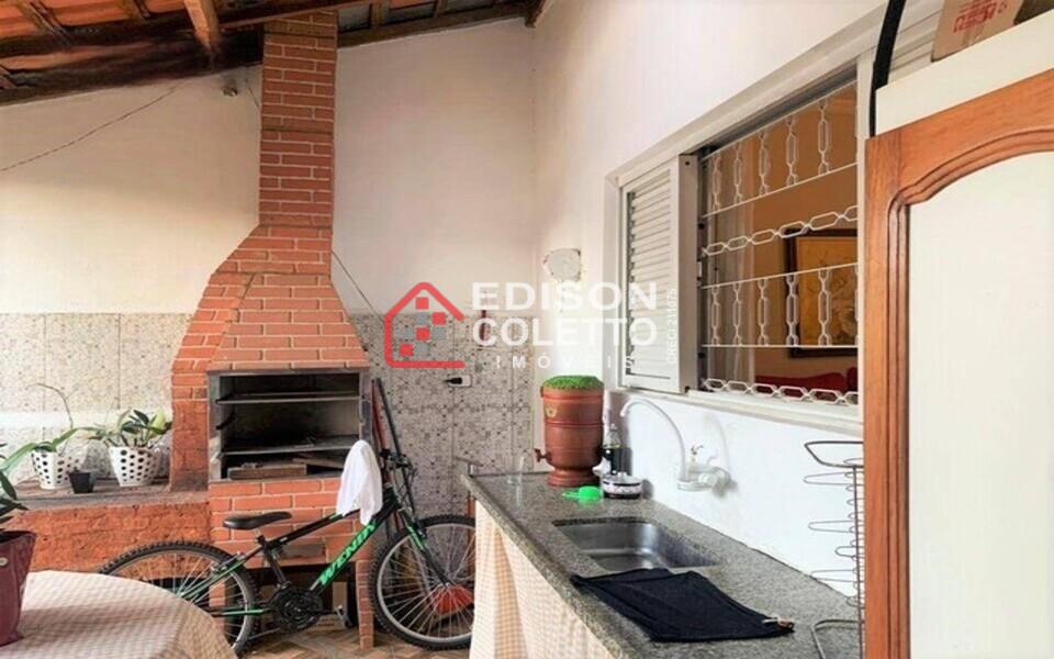 Casa à venda com 3 quartos, 170m² - Foto 12