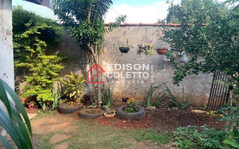 Casa à venda com 3 quartos, 170m² - Foto 15