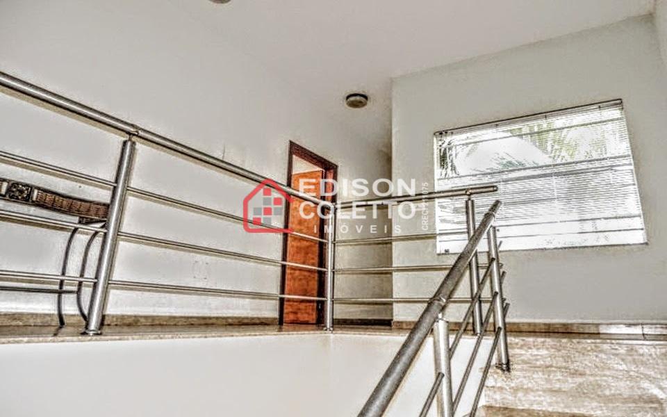 Casa à venda com 3 quartos, 255m² - Foto 16