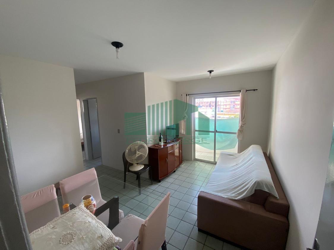Apartamento para alugar com 3 quartos, 70m² - Foto 2