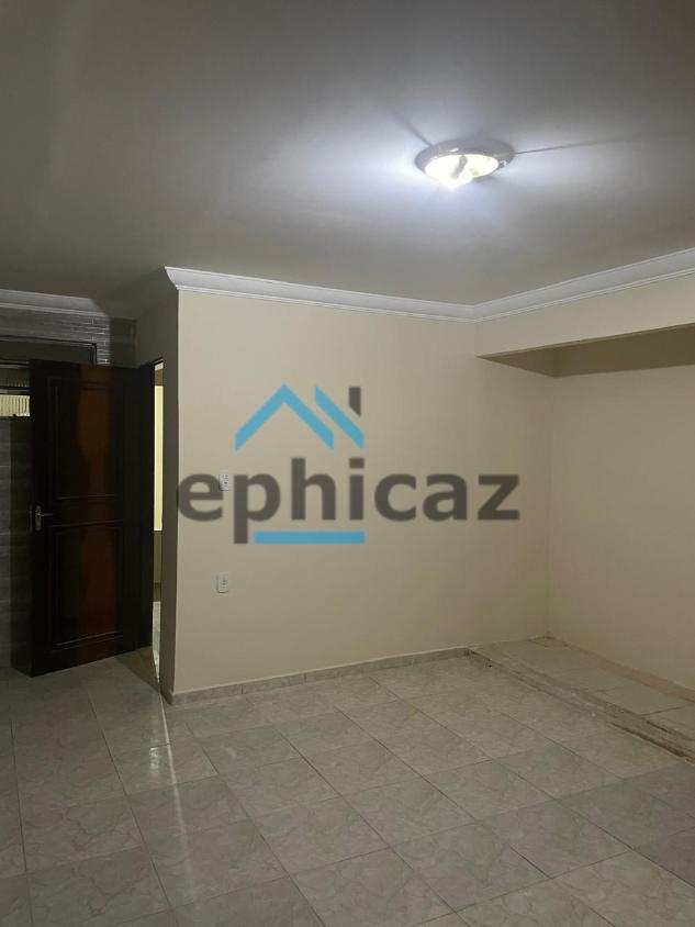 Casa à venda com 3 quartos, 180m² - Foto 10